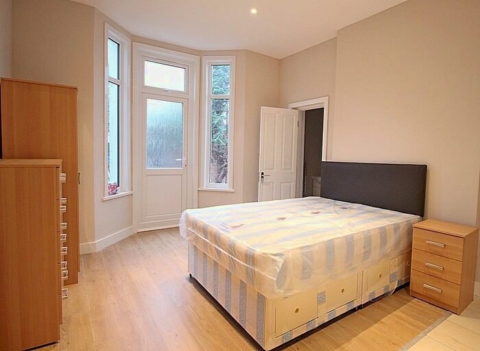 Studio To Rent In Lampton Road, Hounslow, TW3