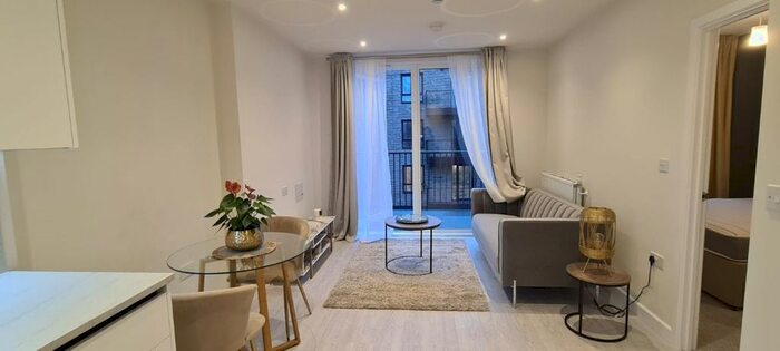 1 Bedroom Flat To Rent In Taro Apartments, Henry Strong Road, Harrow, HA1