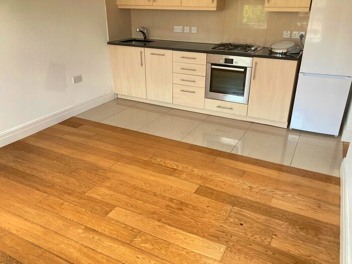 1 Bedroom Flat To Rent In Very Near Loveday Road Area, Ealing West, W13