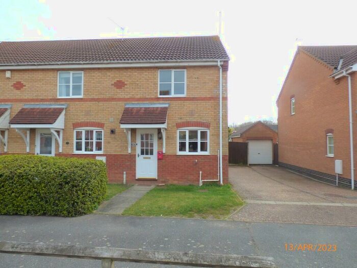 2 Bedroom End Of Terrace House To Rent In Rodber Way, Lowestoft, NR32