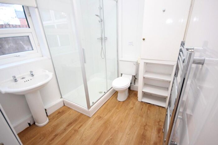 7 Bedroom Terraced House To Rent In Langdale Road, Liverpool, Merseyside, L15