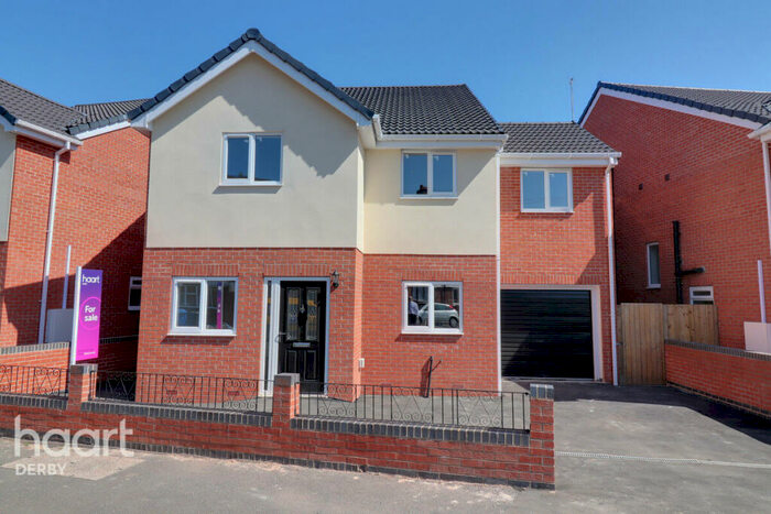 5 Bedroom Detached House For Sale In Carlton Road, Derby, DE23