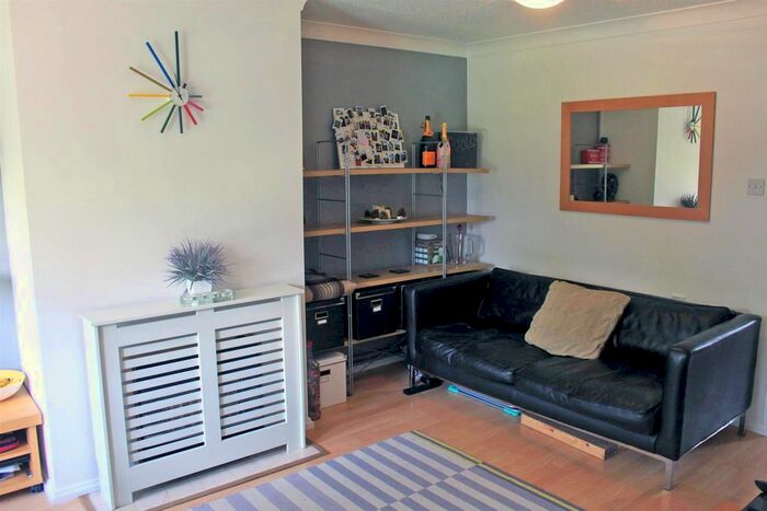 1 Bedroom Flat To Rent In Augusta Place, Leamington Spa CV32