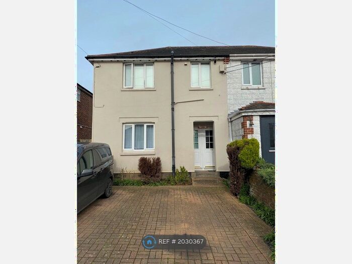 1 Bedroom Flat To Rent In Witt Rd, Fair Oak, Eastleigh, SO50