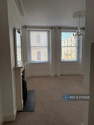 2 Bedroom Flat To Rent In Chesham Road, Brighton, BN2