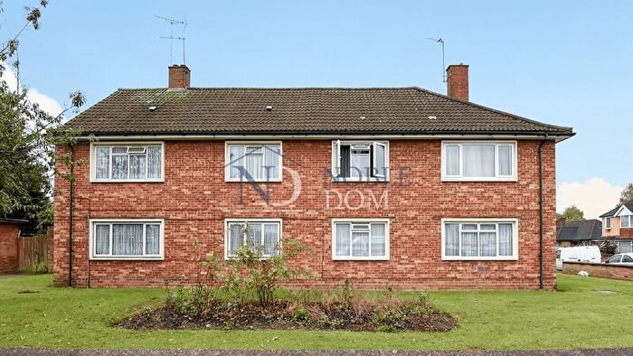 2 Bedroom Flat To Rent In Ruislip, HA4