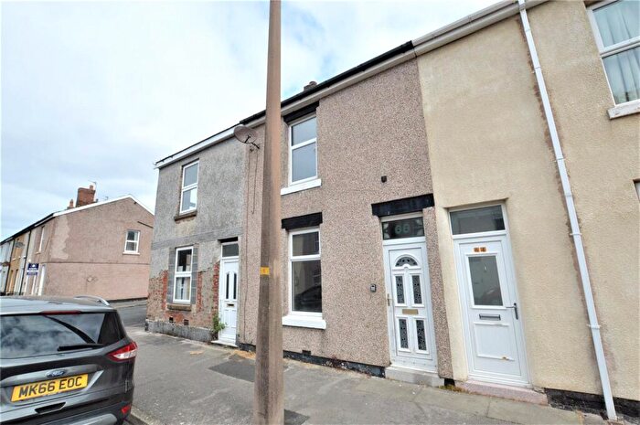 2 Bedroom Terraced House For Sale In Victoria Street, Fleetwood, Lancashire, FY7