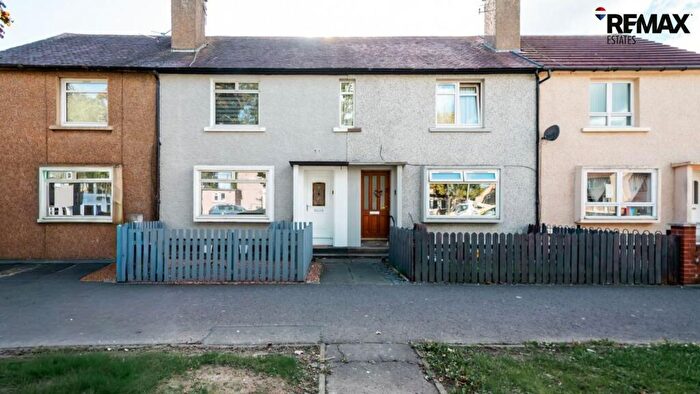 2 Bedroom Terraced House For Sale In Central Avenue, Grangemouth, FK3