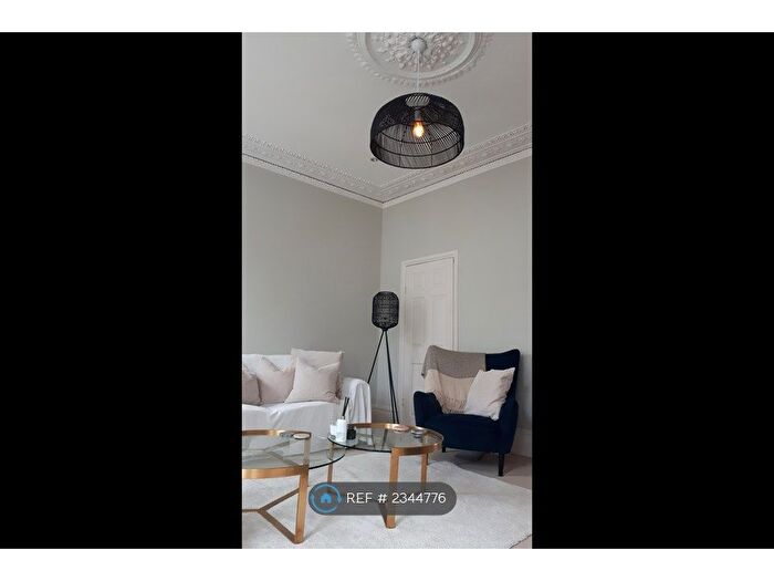 1 Bedroom Flat To Rent In St Luke's Avenue, London, SW4