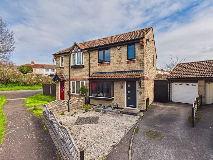 2 Bedroom Semi Detached House For Sale In Shellthorn Grove, Bridgwater, TA6