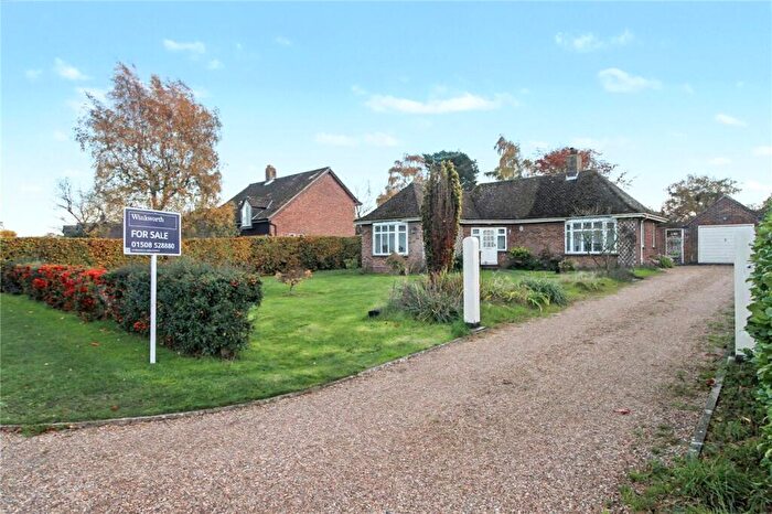 3 Bedroom Bungalow For Sale In Caistor Lane, Caistor St. Edmund, Norwich, Norfolk, NR14