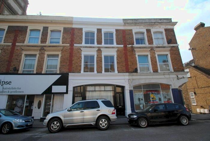 3 Bedroom Maisonette To Rent In High Street, Margate, CT9