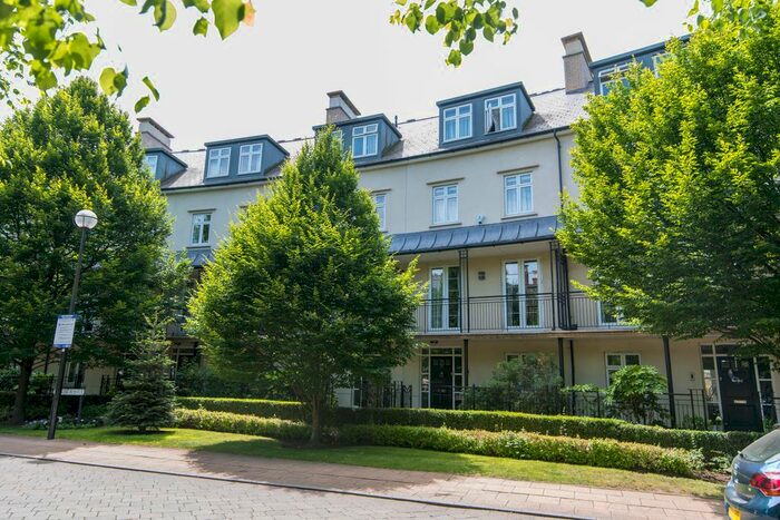 5 Bedroom Terraced House To Rent In Melliss Avenue, Richmond, Uk, TW9