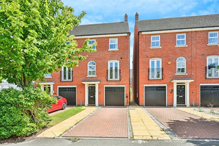 3 Bedroom Property For Sale In Hollins Drive, Stafford, ST16
