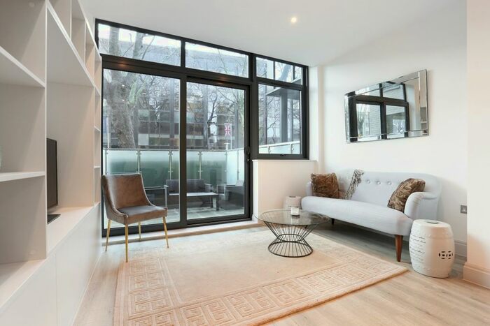 1 Bedroom Flat To Rent In Chiswick High Road, London, W4