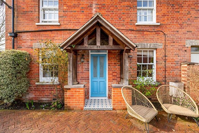 2 Bedroom Semi-Detached House For Sale In Altwood Road, Maidenhead, SL6