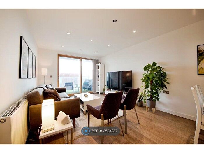 1 Bedroom Flat To Rent In Billington House, Barking, IG11