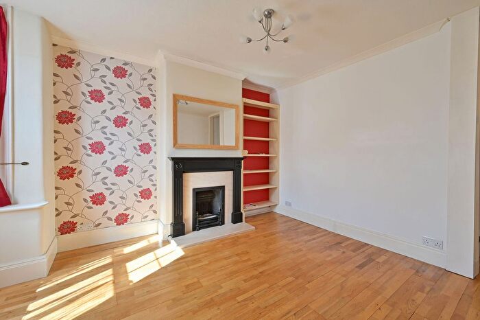 2 Bedroom Terraced House To Rent In Garfield Street, Watford, Hertfordshire, Watford, WD24
