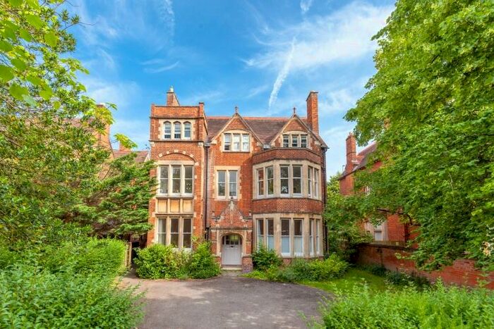 2 Bedroom Apartment To Rent In St. Margarets Road, North Oxford, OX2