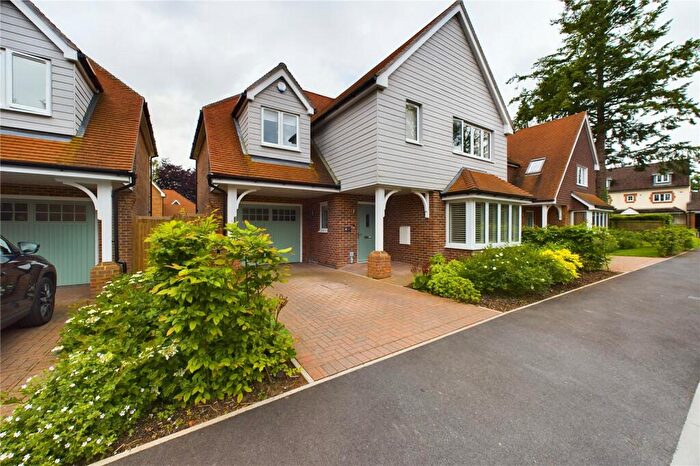 4 Bedroom Detached House For Sale In Schwaz Road, East Grinstead, West Sussex, RH19