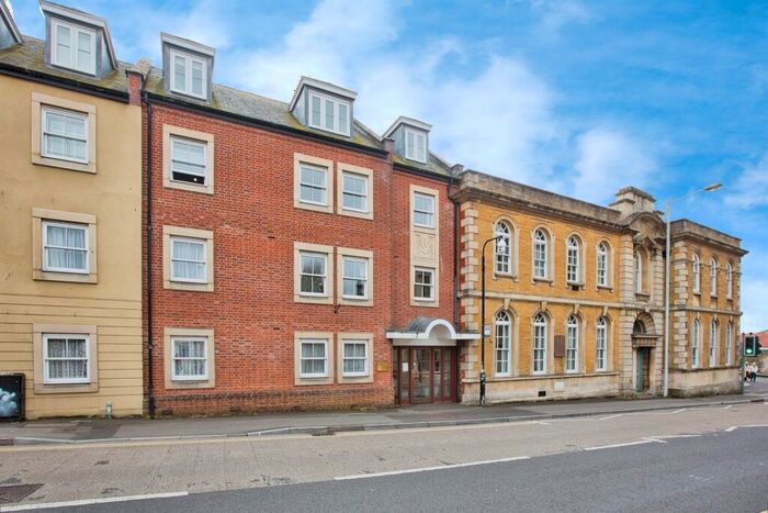 1 Bedroom Apartment To Rent In South Street, Yeovil, BA20