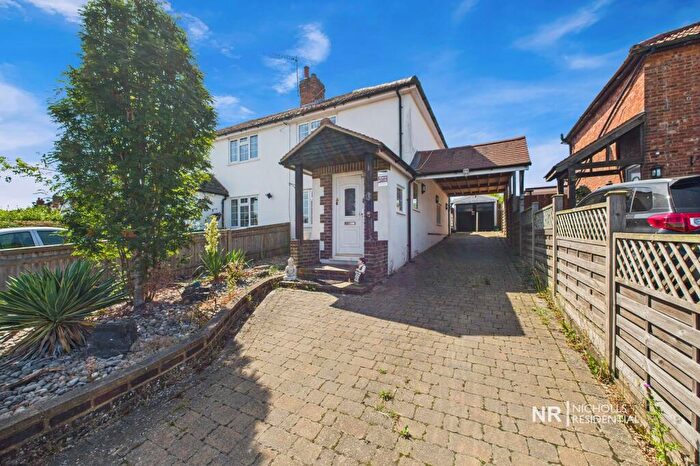 2 Bedroom End Of Terrace House For Sale In Beechen Lane, Lower Kingswood, Tadworth, Surrey., KT20