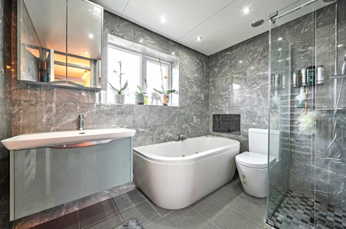 3 Bedroom Terraced House For Sale In Ludlow Road, Kidderminster, Worcestershire, DY10