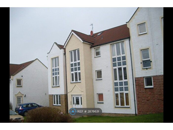 2 Bedroom Flat To Rent In Harbour Place, Dalgety Bay, Dunfermline, KY11