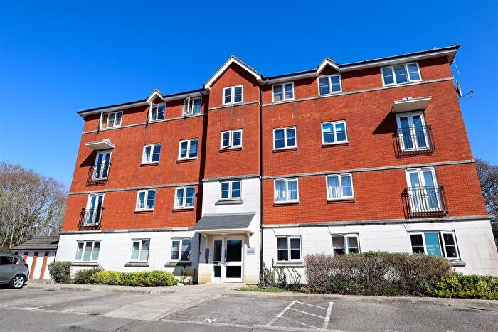2 Bedroom Flat To Rent In Snowdrop Rise, St. Leonards-On-Sea, TN38