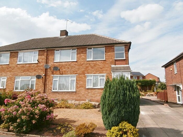 2 Bedroom Maisonette To Rent In Whitecrest, Great Barr, Birmingham, West Midlands, B43