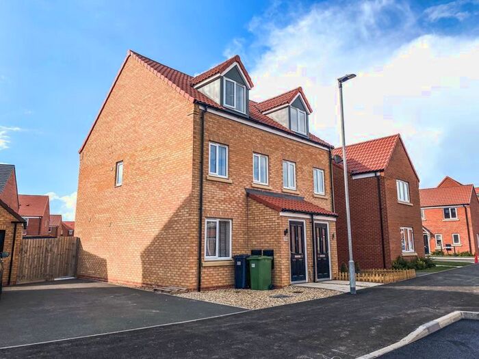 3 Bedroom Semi-Detached House To Rent In Constantine Drive, Peterborough, PE2