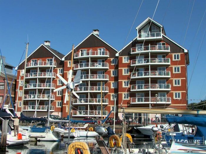 2 Bedroom Apartment To Rent In Neptune Square, Ipswich, Suffolk, IP4