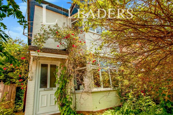 2 Bedroom Semi-Detached House To Rent In Cromwell Road, Cambridge, CB1