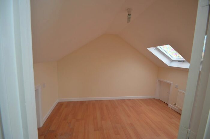1 Bedroom Flat To Rent In Catisfield Road, London, EN3