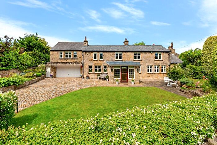 4 Bedroom Detached House For Sale In Wescoe Hill Lane, Weeton, LS17