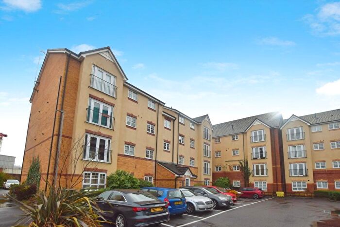 2 Bedroom Flat To Rent In Bowden Court, Montague Road, Old Trafford, Manchester, M16