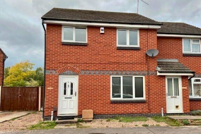 3 Bedroom Property To Rent In Silver Birch Close, Nottingham, NG6