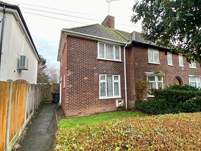2 Bedroom End Of Terrace House For Sale In Lodge Avenue, Dagenham, RM8