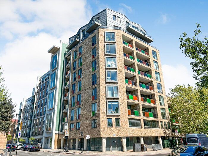 2 Bedroom Flat For Sale In Flat, Ginger Line Building, London, E1W
