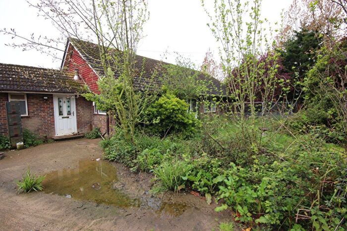 3 Bedroom Detached Bungalow For Sale In Barnhorn Road, Bexhill-On-Sea, TN39