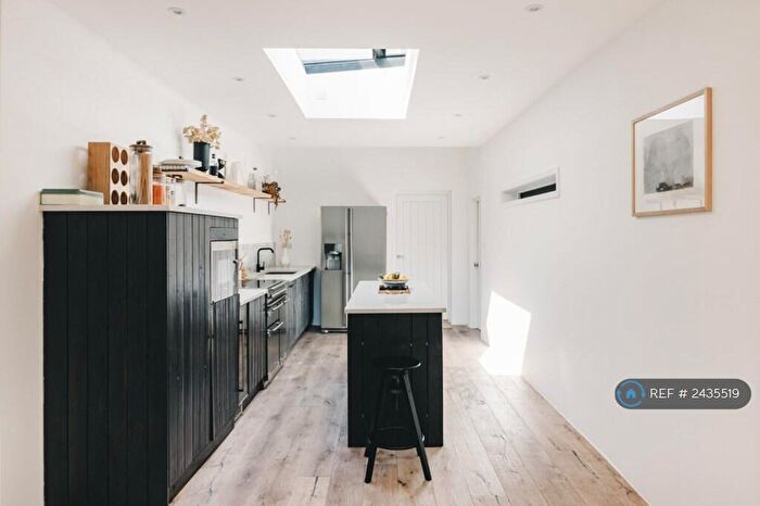 2 Bedroom Terraced House To Rent In Morford Street, Bath, BA1