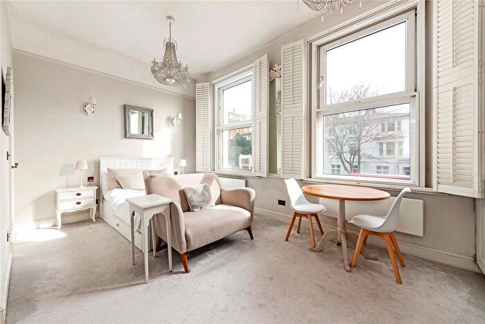 Studio To Rent In Fulham Road, Earls Court, SW10