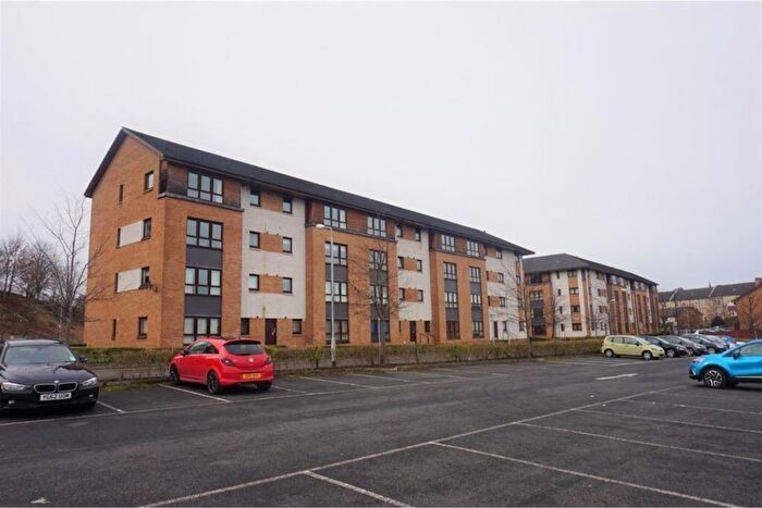 2 Bedroom Flat To Rent In Saucel Cresent, Paisley, PA1