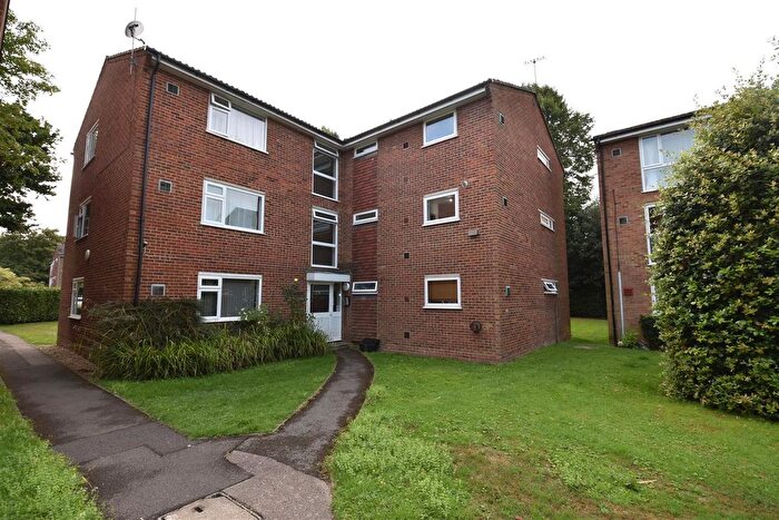 1 Bedroom Flat To Rent In Aurum Close, Horley, RH6