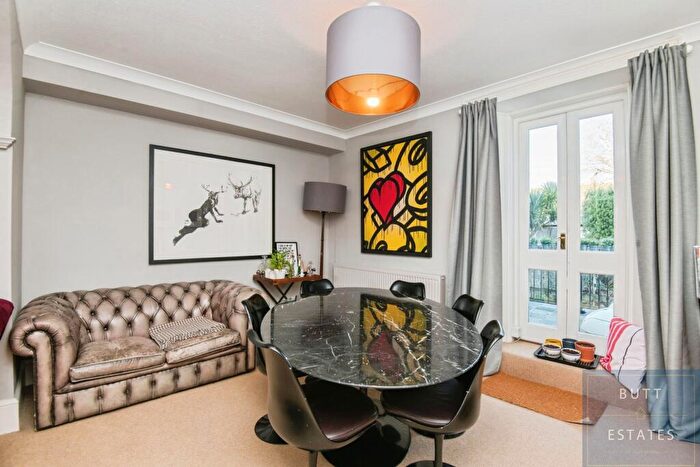 6 Bedroom Semi-Detached House For Sale In Salterton Road, Exmouth, EX8