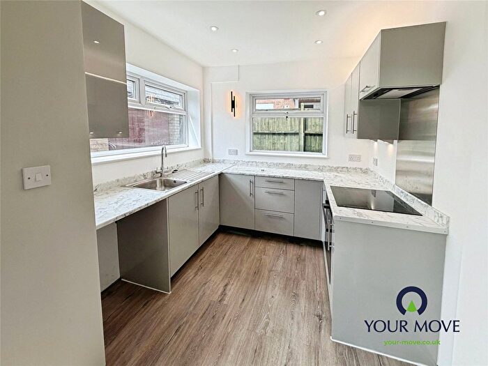 3 Bedroom Semi-Detached House To Rent In Florence Close, Bedworth, Warwickshire, CV12