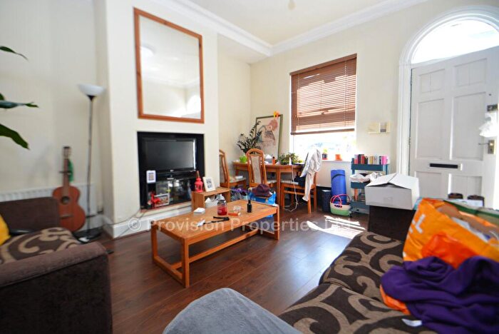 2 Bedroom Terraced House To Rent In Harold Grove, Hyde Park, Leeds, LS6