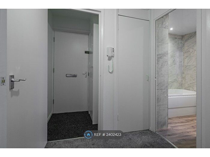 1 Bedroom Flat To Rent In Cotton Road, Dundee, DD3