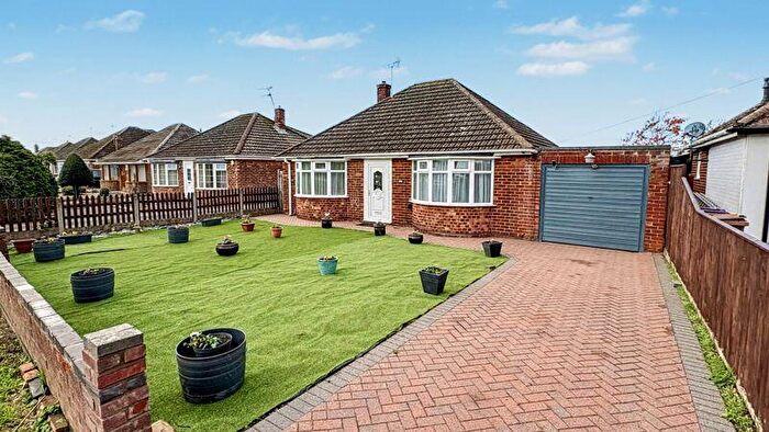 2 Bedroom Detached Bungalow For Sale In Brant Road, Waddington, Lincoln, LN5