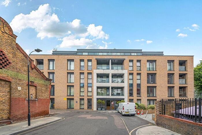1 Bedroom Flat For Sale In Farm Lane, London, SW6